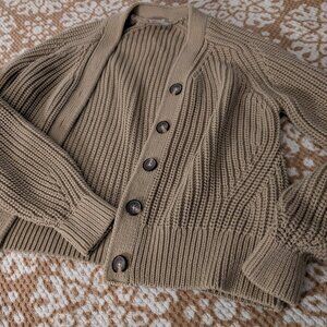 Everlane chunky knit cardigan